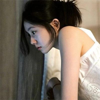 月亮中的亚马逊女人